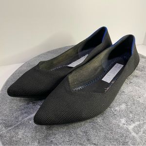 Rothys Solid Black The Point Flats Pointed Toe Shoes SIze 8